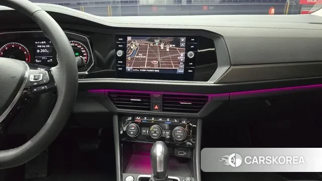 Volkswagen 7th Generation of Jetta 2020 Белый из Кореи, фото 5