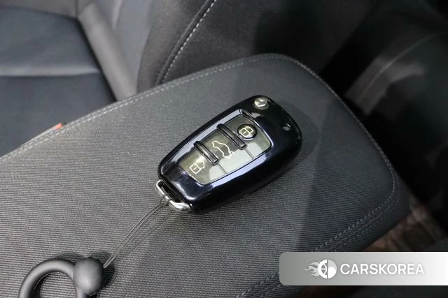Audi Q2L 2021 Белый из Китая, фото 5