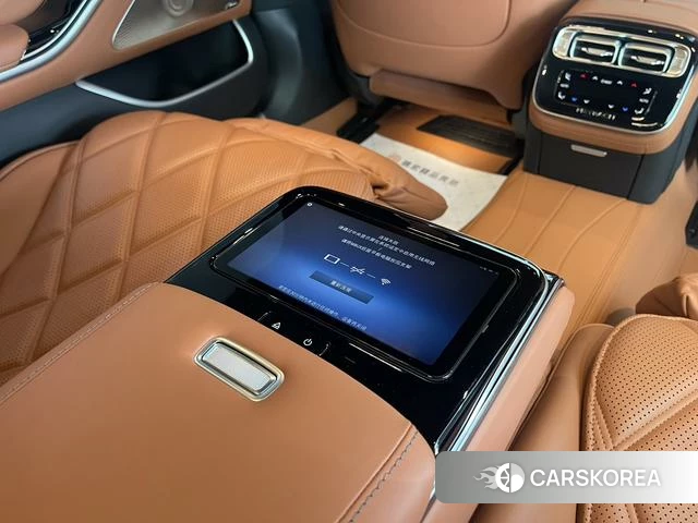 Mercedes-Benz Maybach S-class 2023 Черный из Китая, фото 5