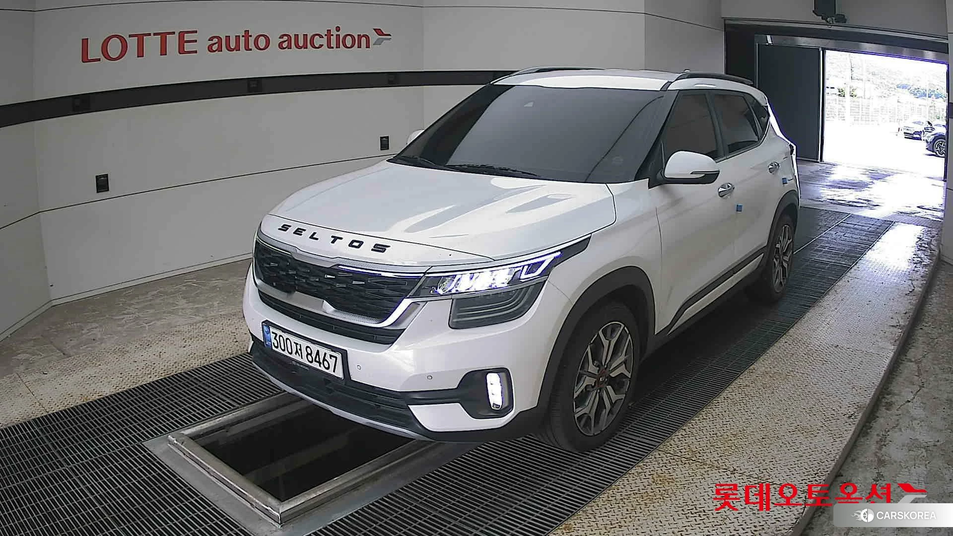 Kia Seltos 2021 Белый из Кореи, фото 4