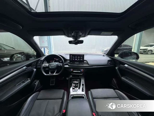 Audi Q5L Sportback 2021 Темно-серый из Китая, фото 5