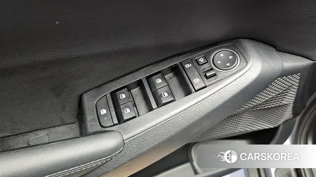 Kia Seltos 2022 Серый из Кореи, фото 5