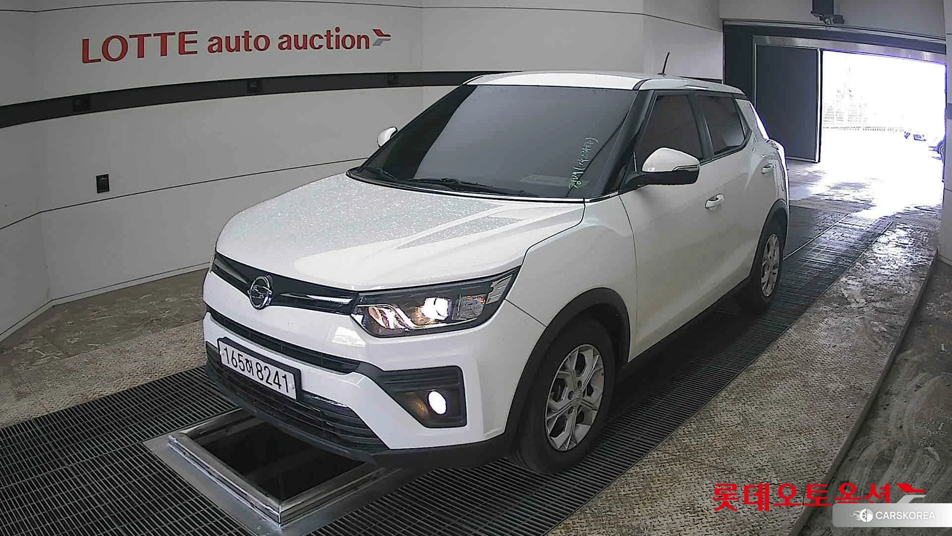 SsangYong Tivoli 2022 Grand White из Кореи, фото 5