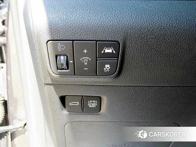 Kia K5 Hybrid 3rd Generation 2023 Серый из Кореи, фото 5