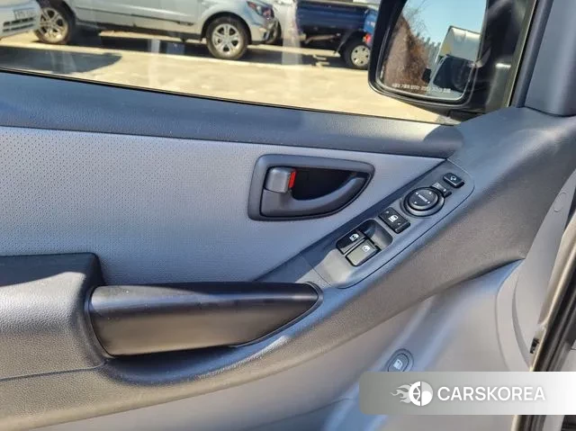 Hyundai The New Grand Starex 2020 Серебристо-серый из Кореи, фото 5