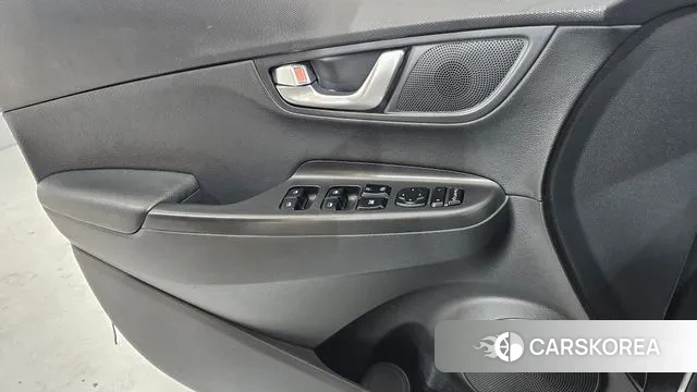 Hyundai The New Kona 2022 Белый из Кореи, фото 5