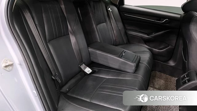 Honda Accord 10th Generation 2019 Серебряный из Кореи, фото 5