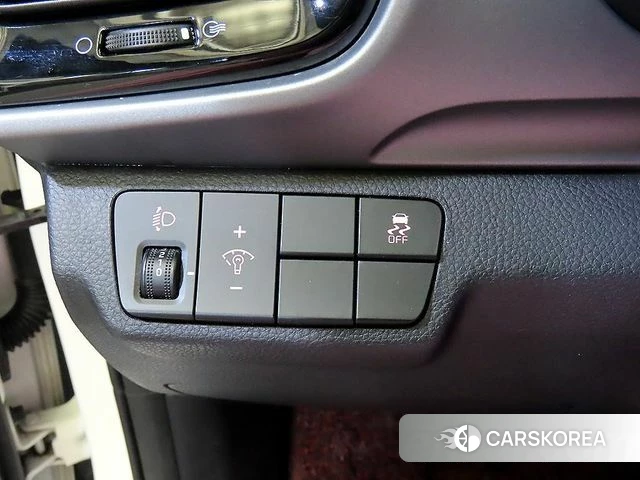 Kia Stonic 2019 Белый из Кореи, фото 5
