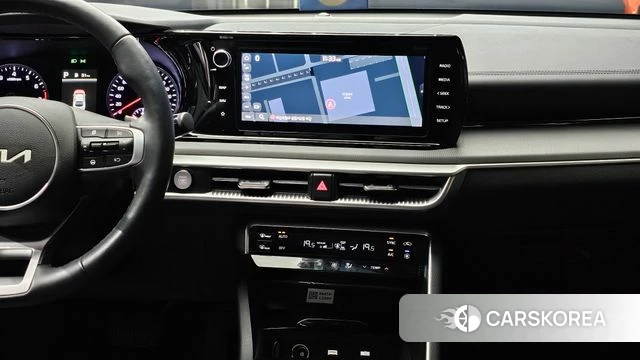 Kia K5 3rd generation 2022 Белый из Кореи, фото 5