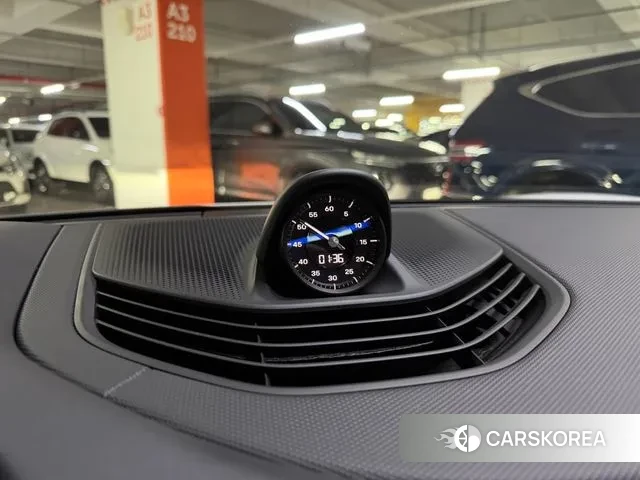 Porsche Taycan 2021 Белый из Кореи, фото 5