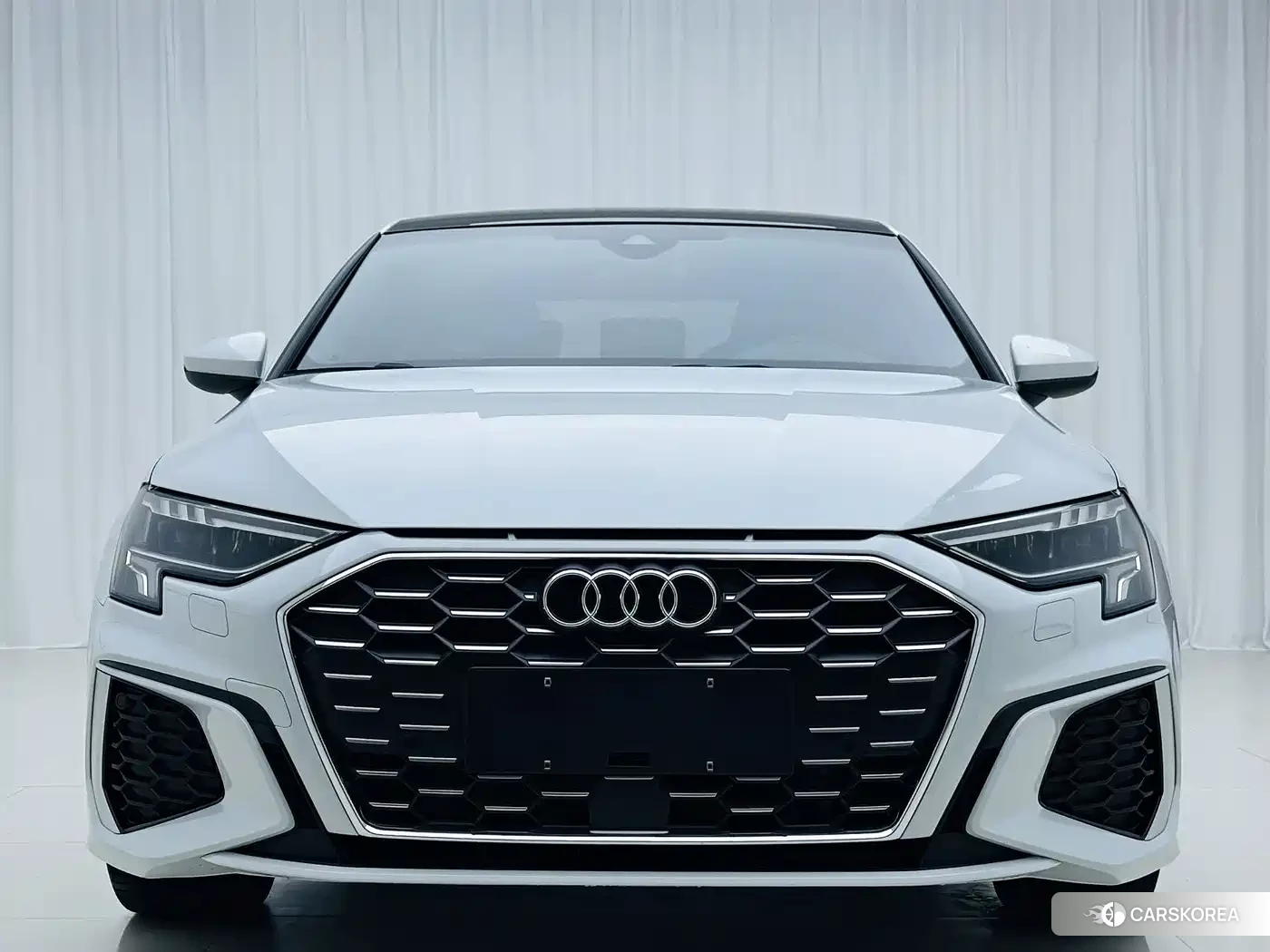 Audi A3 2023 Белый из Китая, фото 5