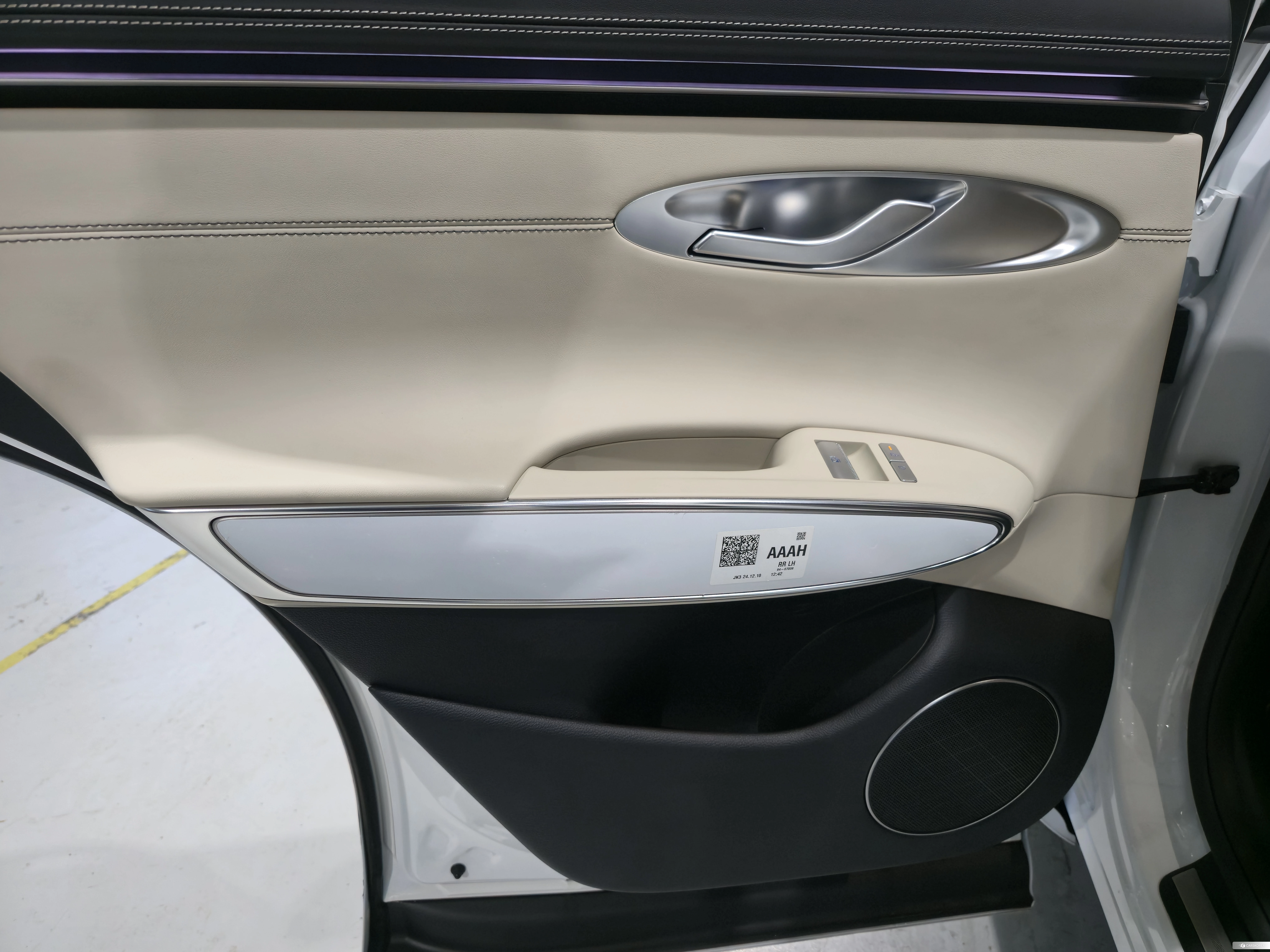 Genesis GV70 2025 Белый из Кореи, фото 5