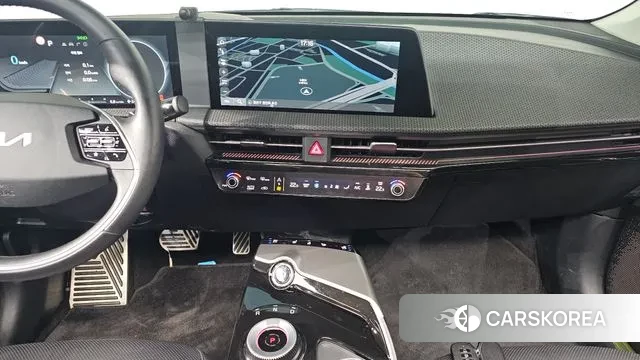 Kia EV6 2023 Белый из Кореи, фото 5