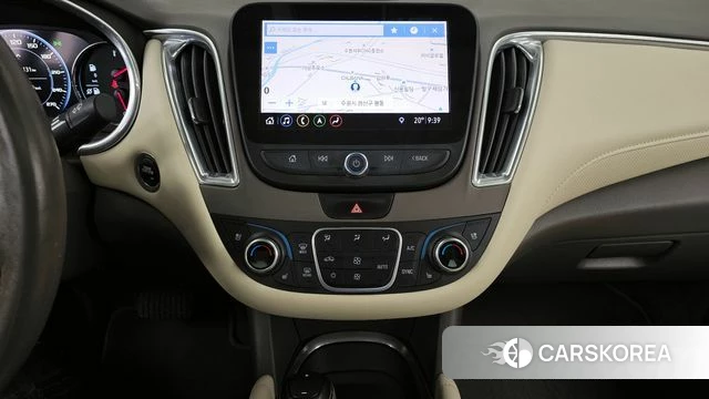 Chevrolet (GM Daewoo) The New Malibu 2019 Белый из Кореи, фото 5