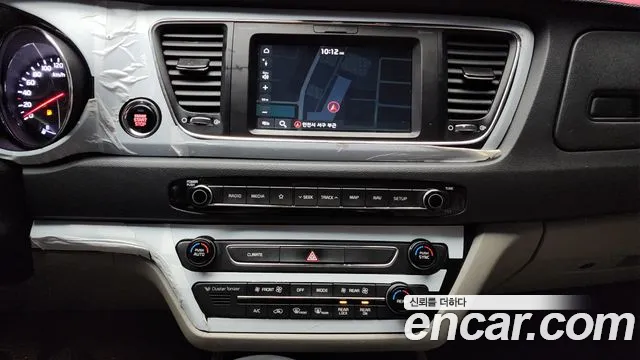 Kia The New Carnival id 2406007 из Кореи 5