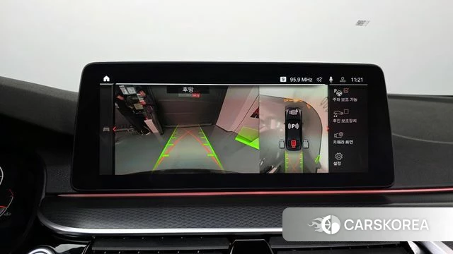 BMW 5 Series (G30) 2021 Черный из Кореи, фото 5