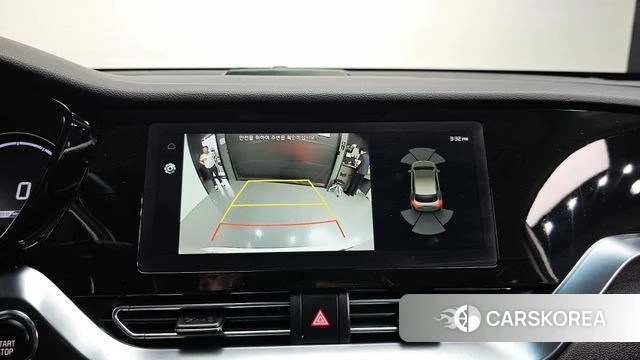Kia Niro Plus 2023 Белый из Кореи, фото 5