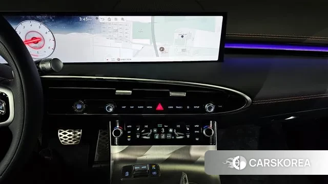 Genesis GV70 2024 Черный из Кореи, фото 5