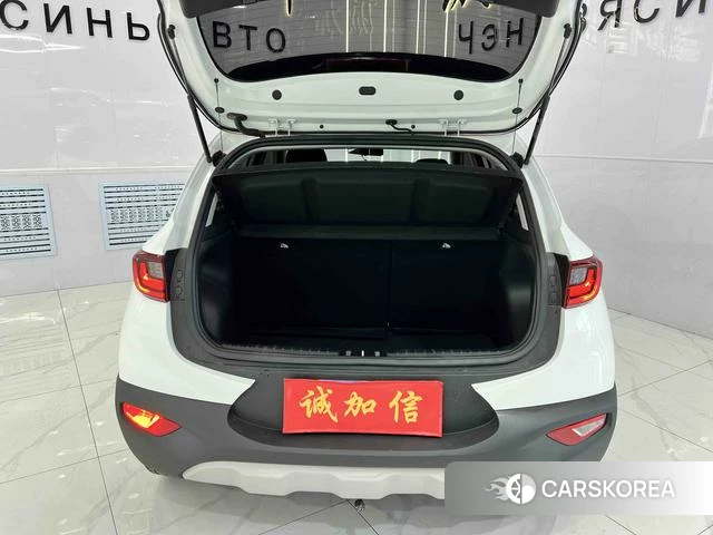 Kia Yi Ran 2023 Белый из Китая, фото 5