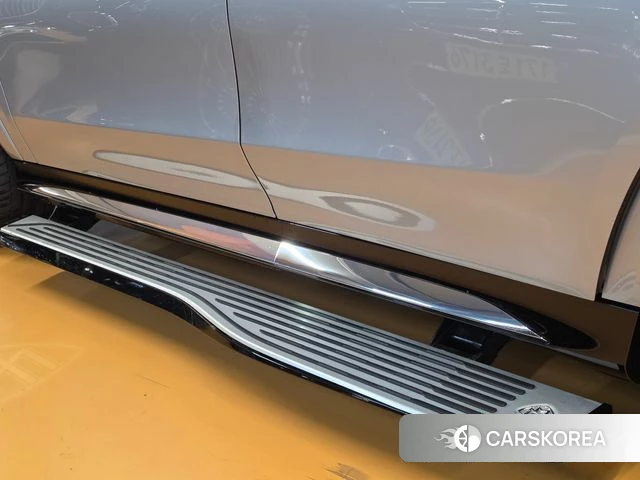 Mercedes-Benz GLS - Class X167 2023 Белый двухцветный из Кореи, фото 5