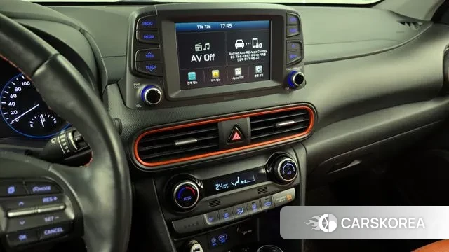 Hyundai Kona 2018 Черный из Кореи, фото 5