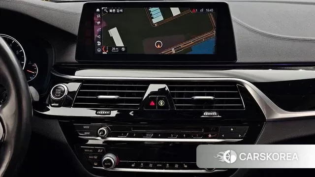 BMW 5 Series (G30) 2018 Белый из Кореи, фото 5