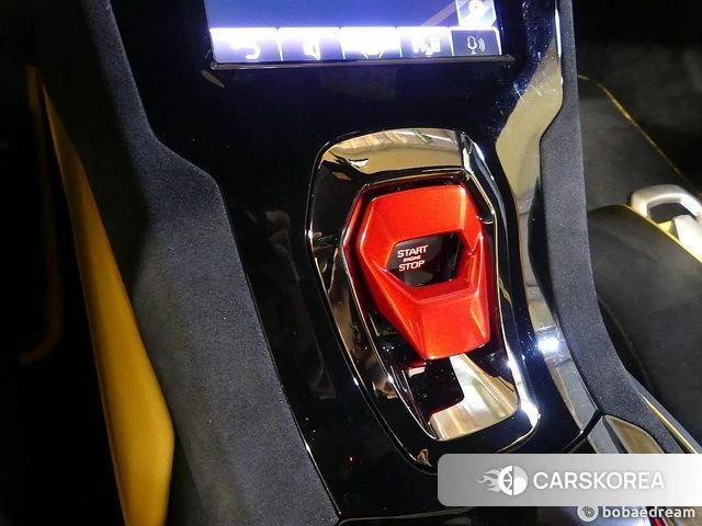 Lamborghini Huracan 2023 Светло-зеленый из Кореи, фото 5