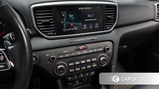 Kia Sportage The Bold 2018 Белый из Кореи, фото 5