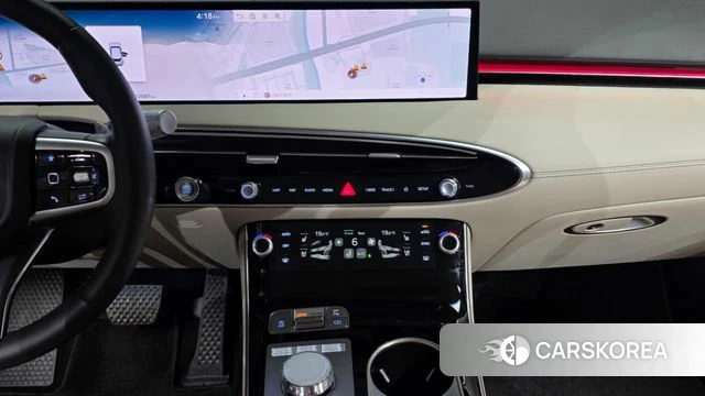 Genesis GV70 2024 Серый из Кореи, фото 5