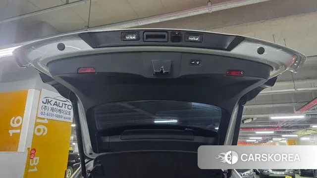 Porsche Cayenne (PO536) 2025 Жемчужный цвет из Кореи, фото 5