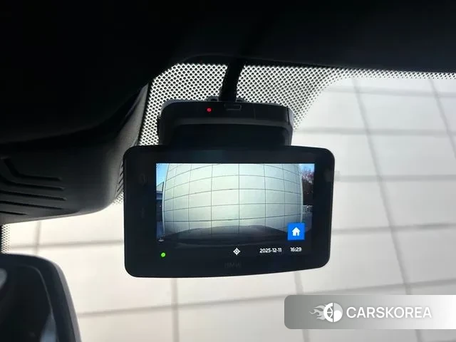 BMW 5 Series (G30) 2022 Черный двухцветный из Кореи, фото 5