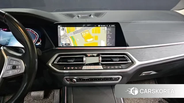 BMW X7 (G07) 2022 Белый из Кореи, фото 5