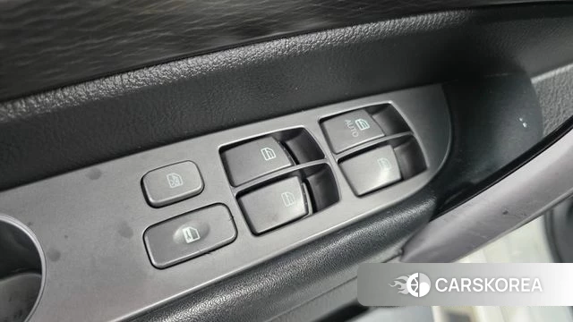 Ssangyong Korando Turismo 2018 Белый из Кореи, фото 5