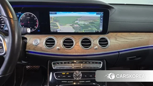 Mercedes-Benz E-Class W213 2019 Серый из Кореи, фото 5