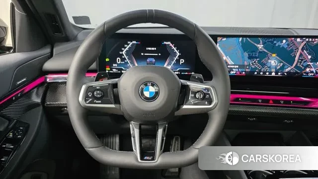 BMW 5 Series (G60) 2025 Черный из Кореи, фото 5