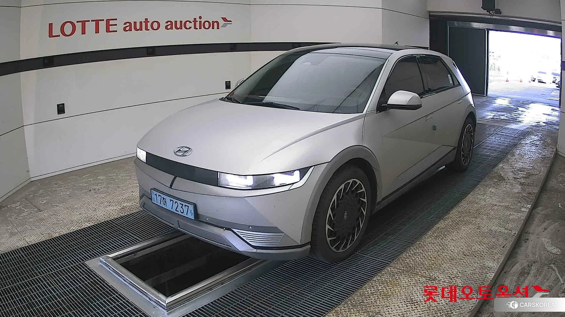 Hyundai IONIQ 5 2022 Gravity Gold Mat из Кореи, фото 5