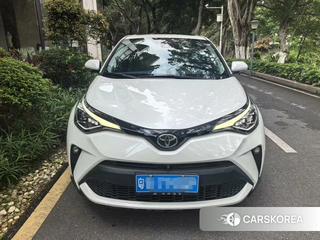 Toyota C-HR 2021 Белый из Китая, фото 5