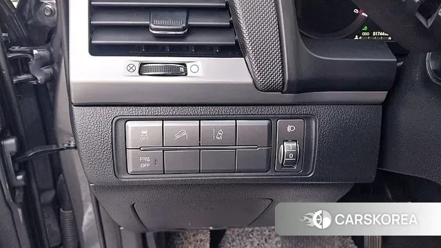 Ssangyong Rexton Sports Cannes 2019 Серебристо-серый из Кореи, фото 5