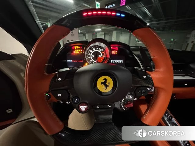 Ferrari 812 Superfast 2020 Белый из Кореи, фото 5