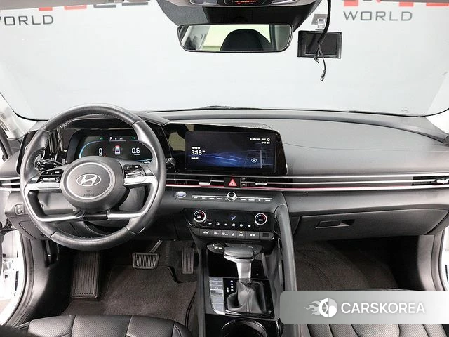 Hyundai The New Avante (CN7) 2023 Белый из Кореи, фото 5