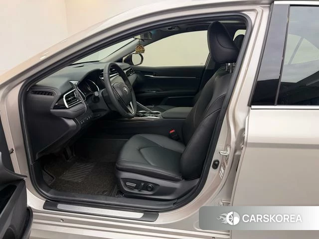 Toyota Camry 2020 Шампань из Китая, фото 5