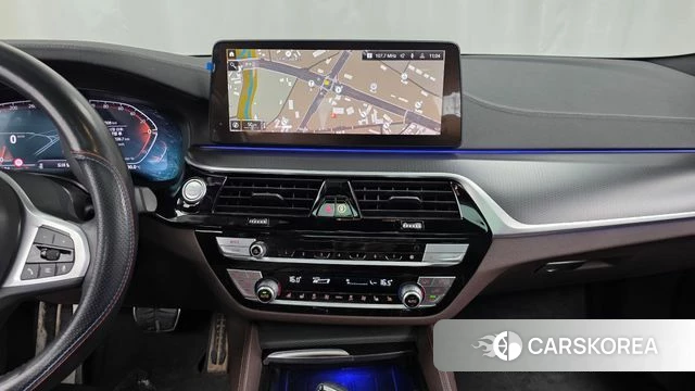 BMW 5 Series (G30) 2022 Черный из Кореи, фото 5