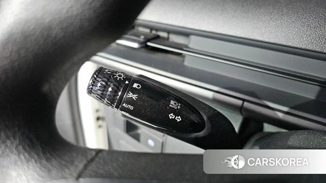 Hyundai Staria 2022 Белый из Кореи, фото 5