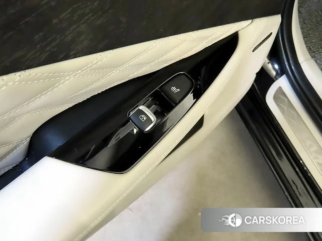 Kia K8 Hybrid 2024 Черный из Кореи, фото 5