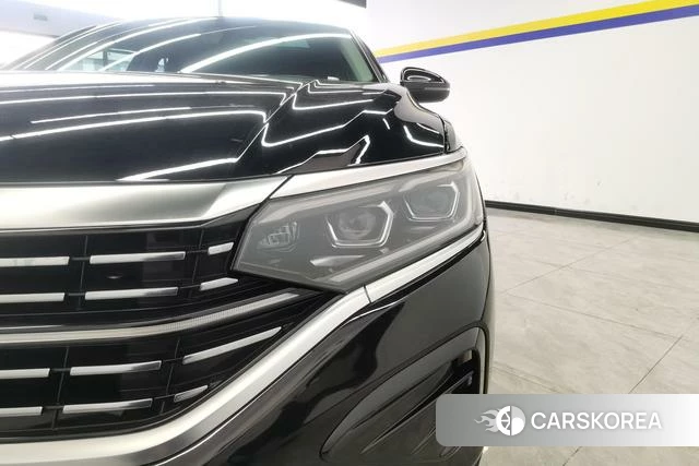 Volkswagen Passat 2022 Черный из Китая, фото 5