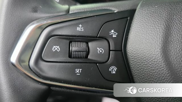 Chevrolet (GM Daewoo) Trax Crossover 2023 Черный из Кореи, фото 5