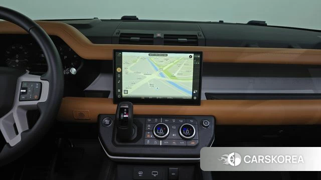 Land Rover Defender (L663) 2024 Белый из Кореи, фото 5