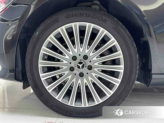 Mercedes-Benz E-class id 4209602 из Китая 5