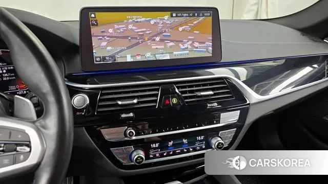 BMW 5 Series (G30) 2021 Серый из Кореи, фото 5