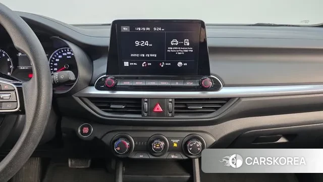 Kia The New K3 2nd generation 2023 Черный из Кореи, фото 5